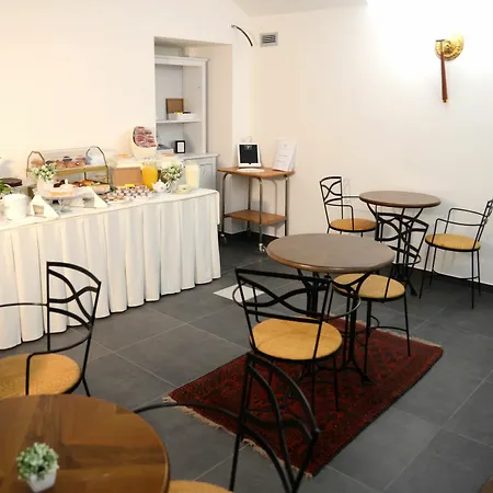 Hotel Giulio Cesare Turin