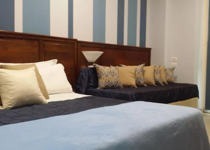 Giulio Cesare 3* טורינו